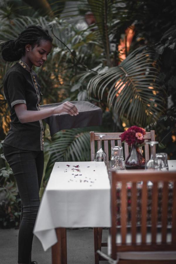 Heaven Restaurant & Boutique Hotel Kigali Buitenkant foto
