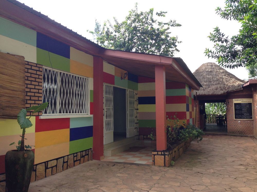 Heaven Restaurant & Boutique Hotel Kigali Buitenkant foto