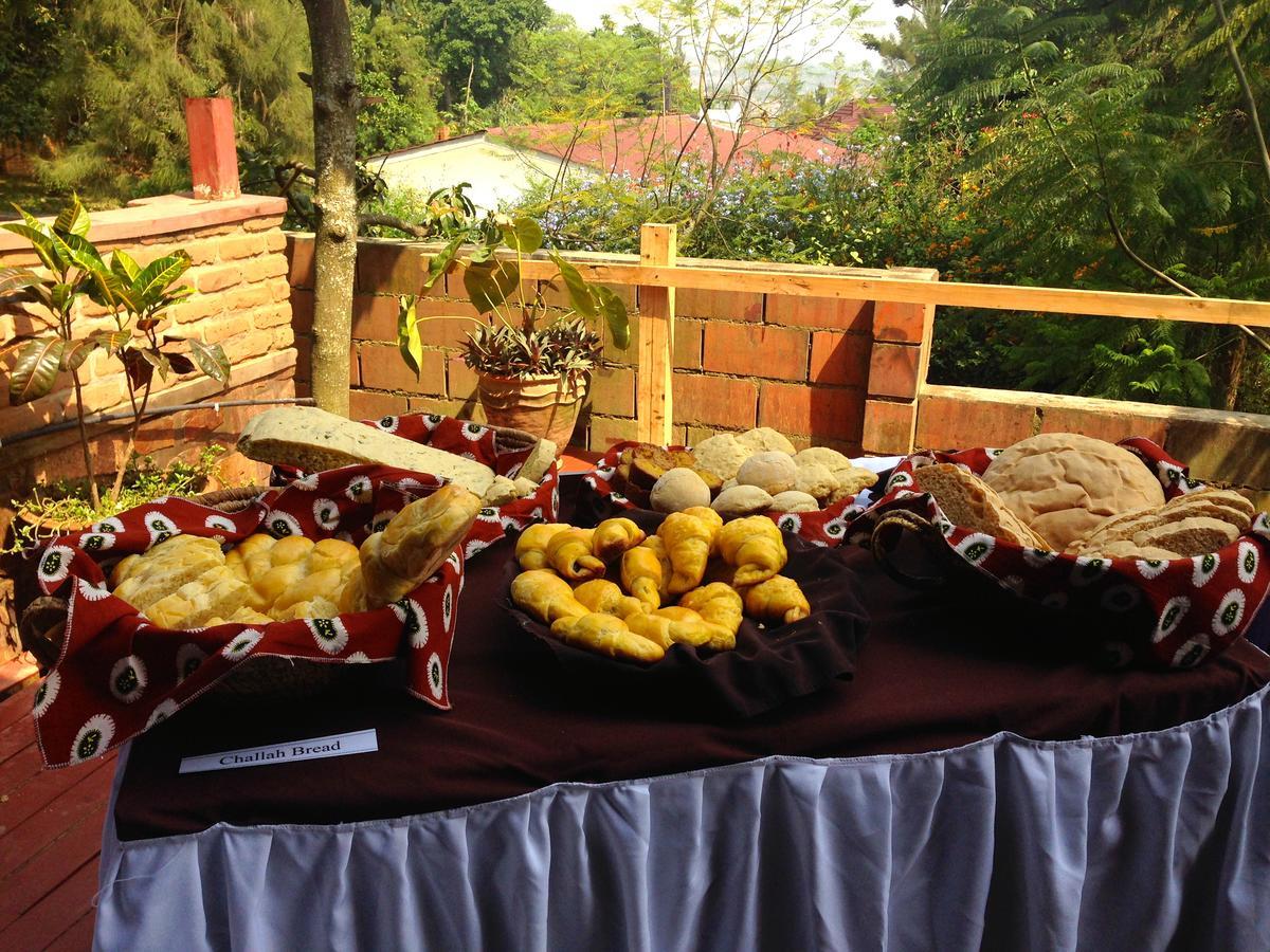 Heaven Restaurant & Boutique Hotel Kigali Buitenkant foto